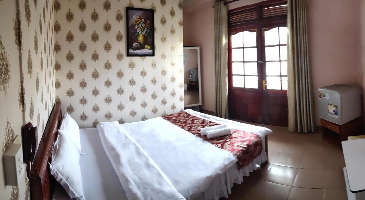 Hoang Uyen Hotel Đà Lạt Exterior foto